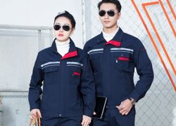 行業工作服應該如何先擇？個性化定制+20年定制經(jīng)驗-【風華服裝】