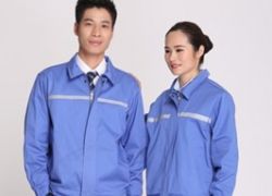 純棉工作服定制廠家  -20年定制經(jīng)驗+個性化定制-【風華服裝】